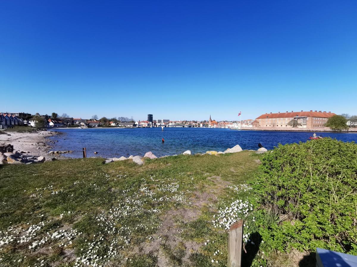 Ditlevs Apartment Sønderborg Exteriör bild